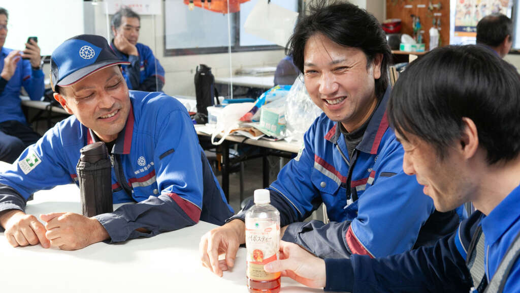 休憩中は和やかな雰囲気です。